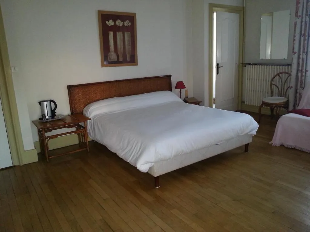 **  Angelina Hotel Rennes France